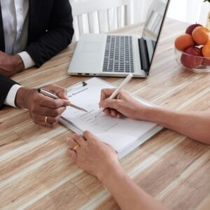 Signature électronique pour les particuliers : ce qu&rsquo;elle permet vraiment